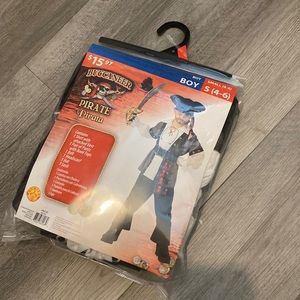 Pirate costume for Boy